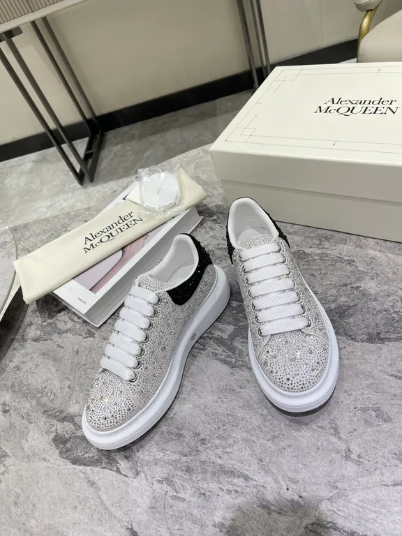 Alexander McQueen Shoe 